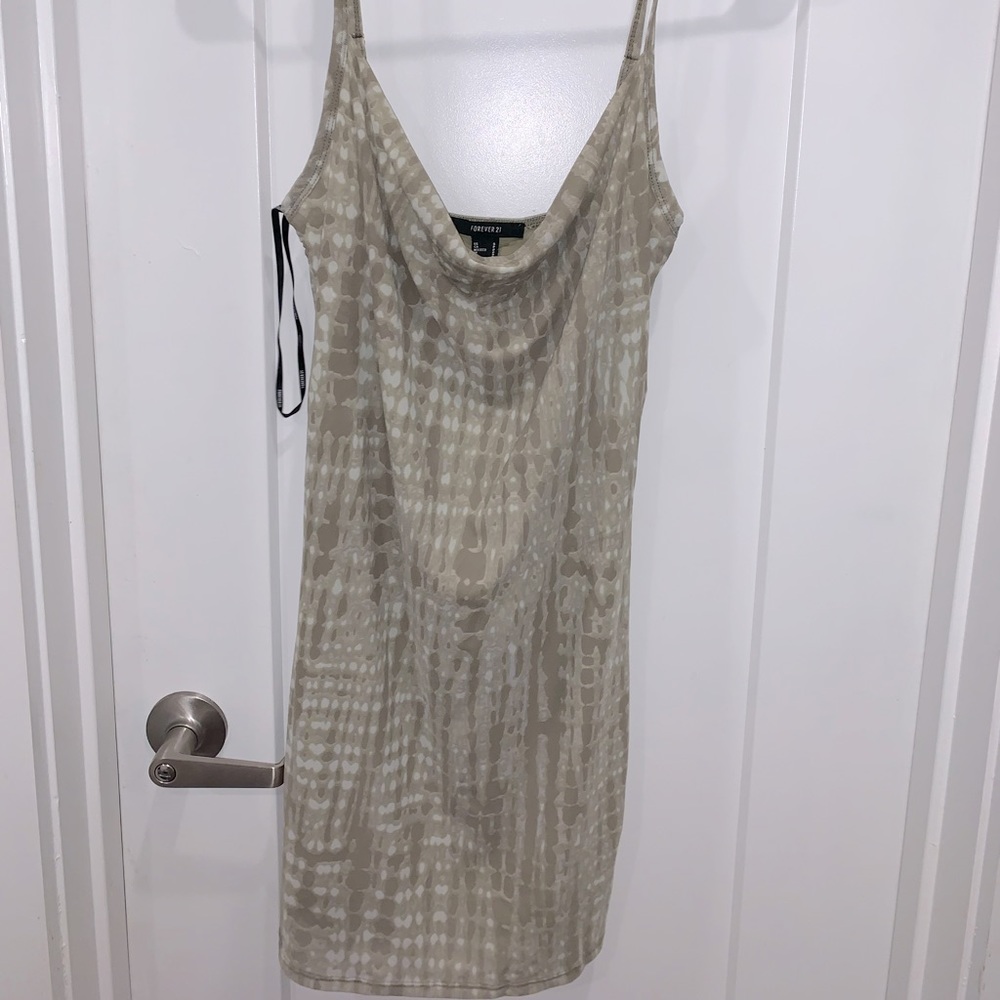Forever 21 green snake print dress